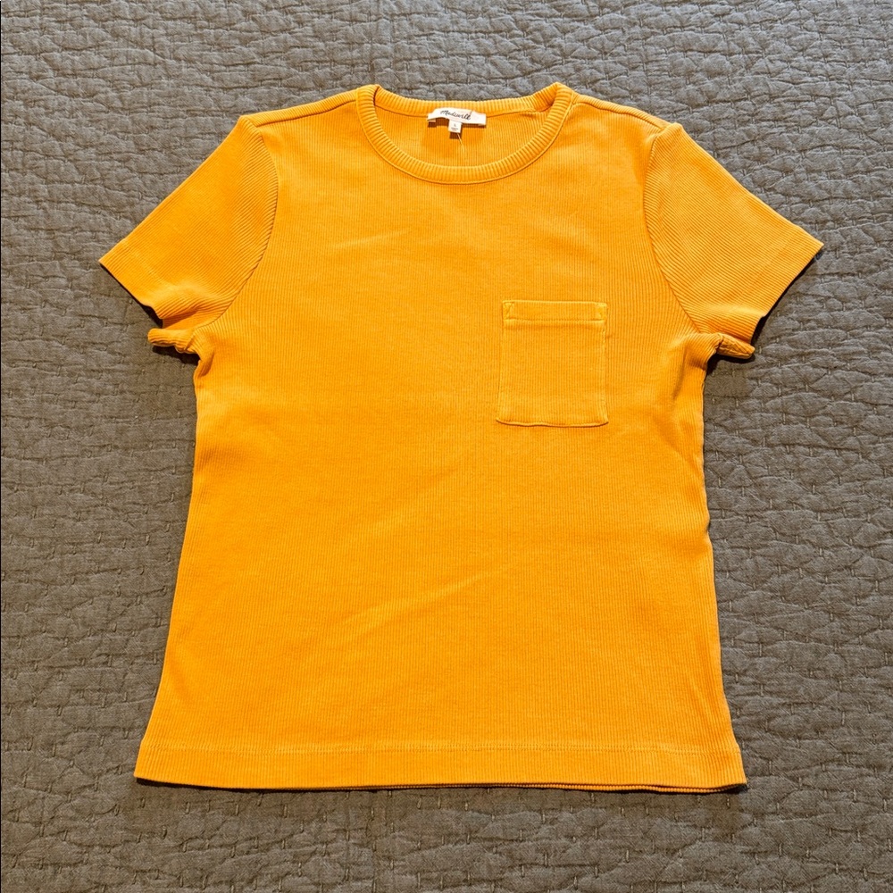 Madewell Garmet Dyed Ribbed Crewneck Pocket Tee in Pollen